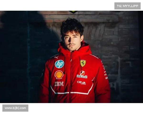 勒克莱尔匈牙利赛后独自静坐维修区 法拉利技师默传数据板